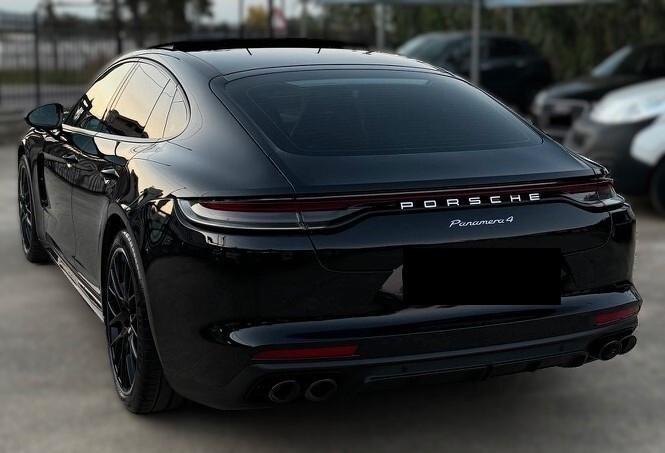 Porsche Panamera 2.9 4 Total Black