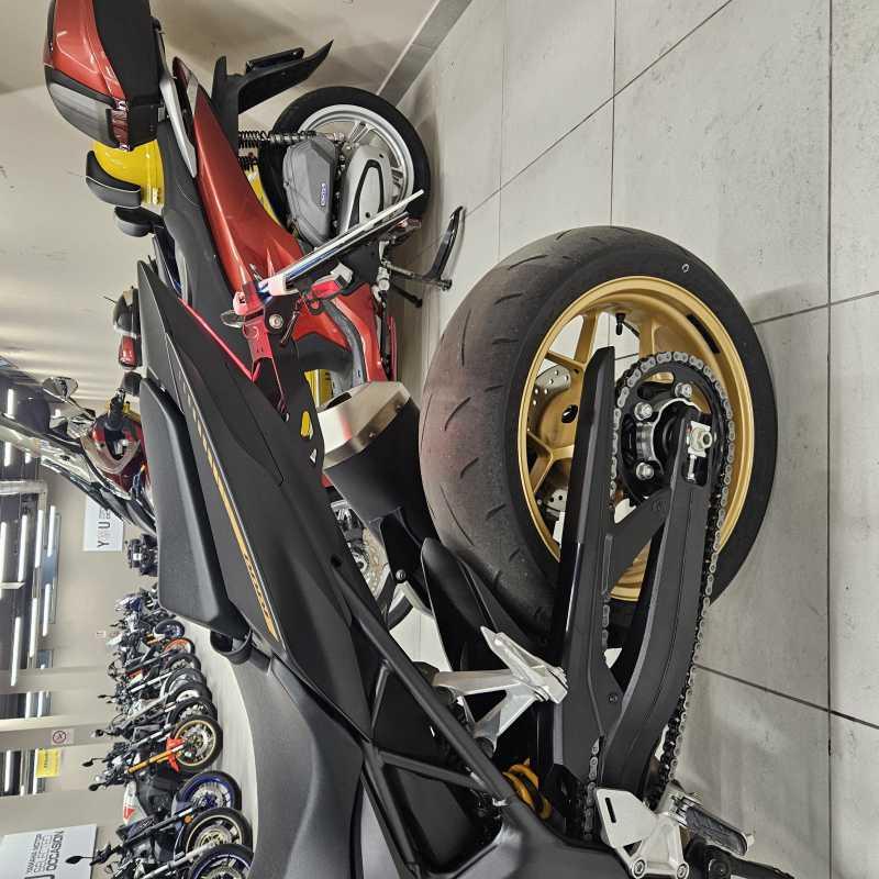 Honda CB 1000 Hornet SP - 2025