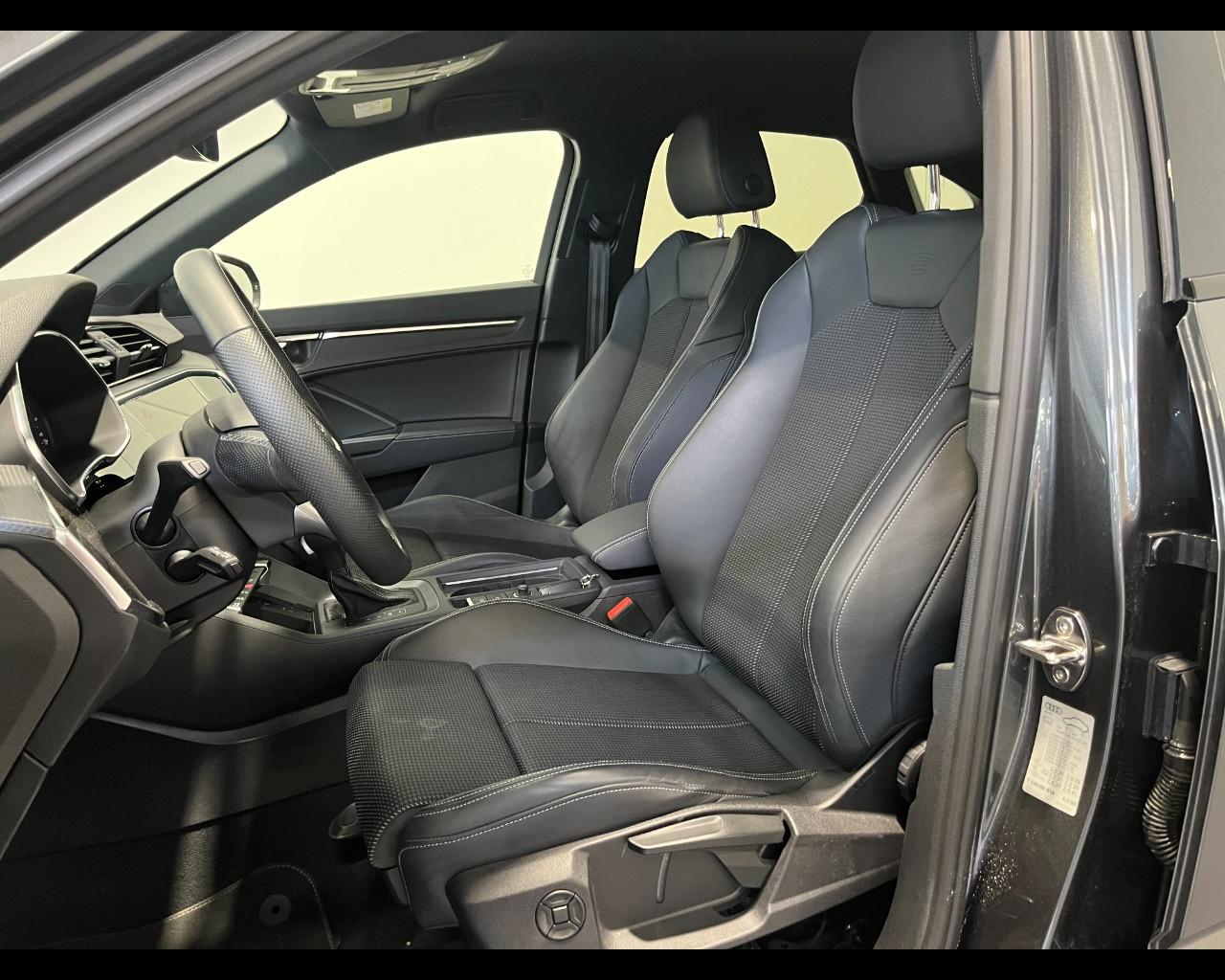 AUDI Q3 SPORTBACK 40 TDI S-TRONIC QUATTRO S-LINE EDITION