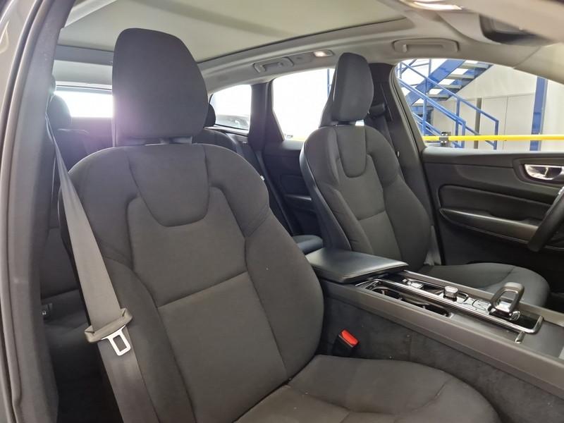 VOLVO XC60 T6 PLUG-IN AWD AUTO RECHARGE INS. EXP SUV