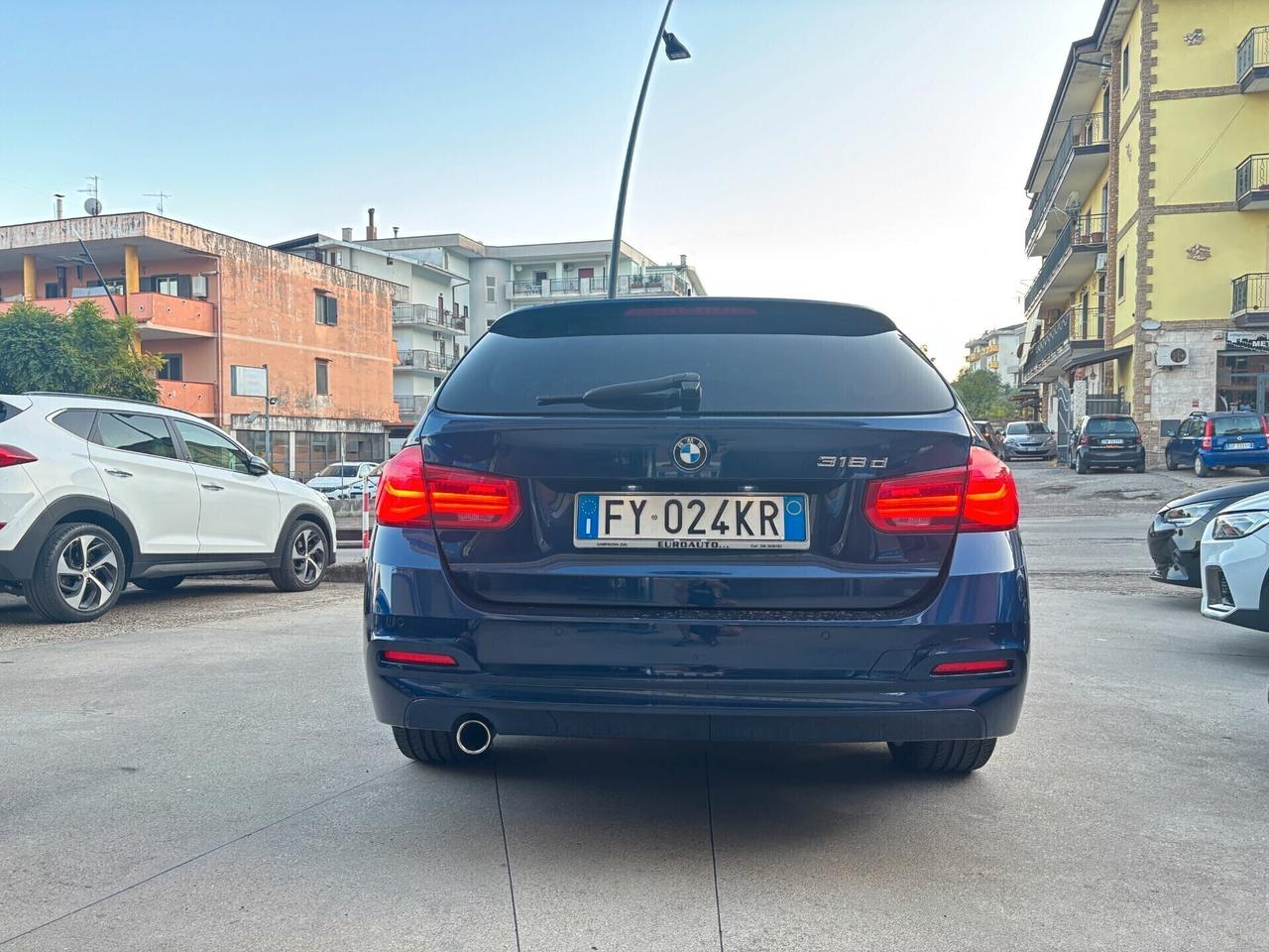 Bmw 318d Touring Business Advantage - 2019