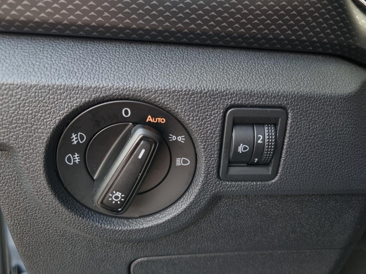Volkswagen T-Cross 2019 1.0 tsi Style 110cv