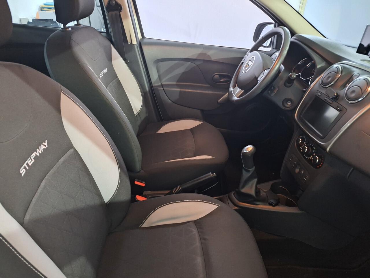 Dacia Sandero Stepway 900 GPL (NUOVO) 90cv Prestige