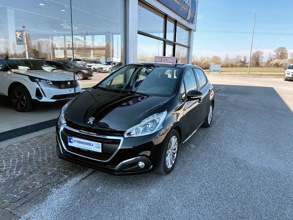 Peugeot 208 ACTIVE PureTech 82 5 p. NEOPATENTATI