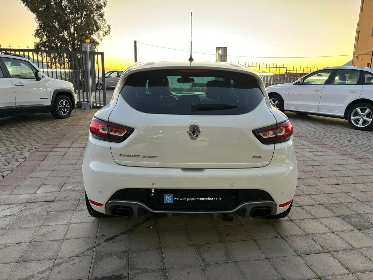 RENAULT CLIO RS