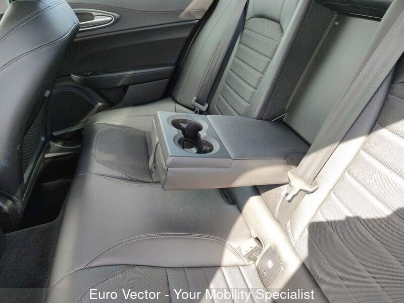 Alfa Romeo Giulia 2.2 Turbodiesel 160 CV AT8 Super