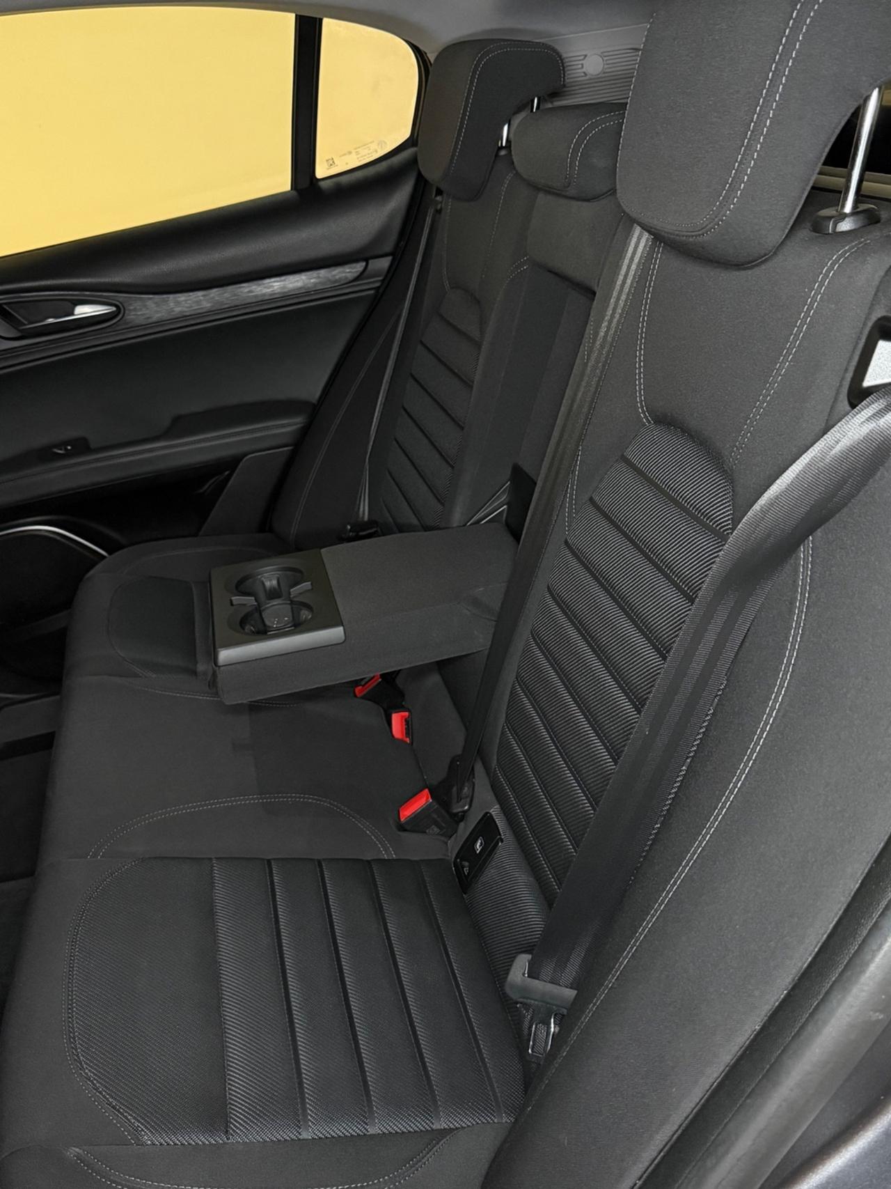 Alfa Romeo Stelvio 2.2 Turbodiesel 190 CV AT8 Q4 Business