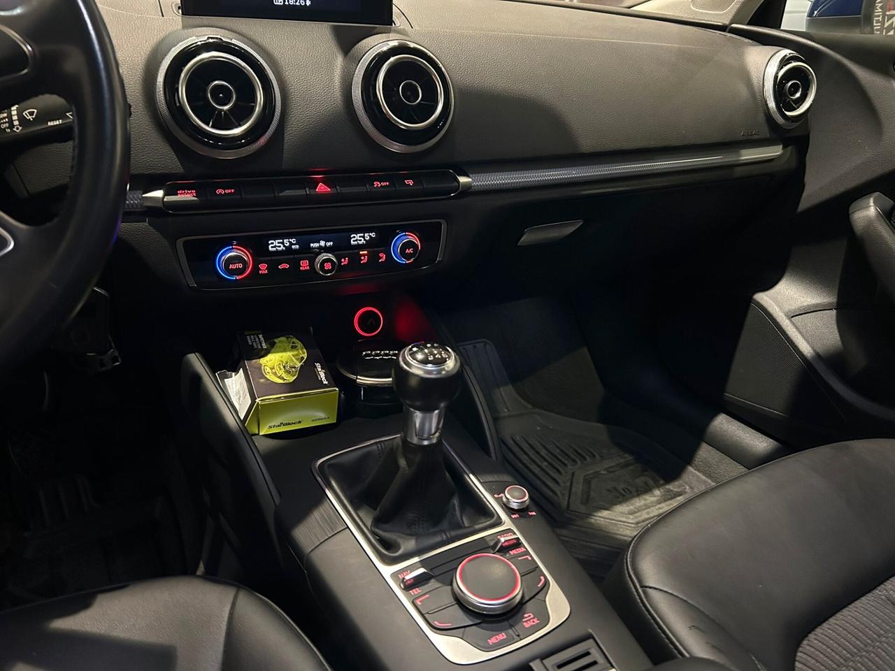 Audi A3 2.0 TDI 150 CV clean diesel Attraction
