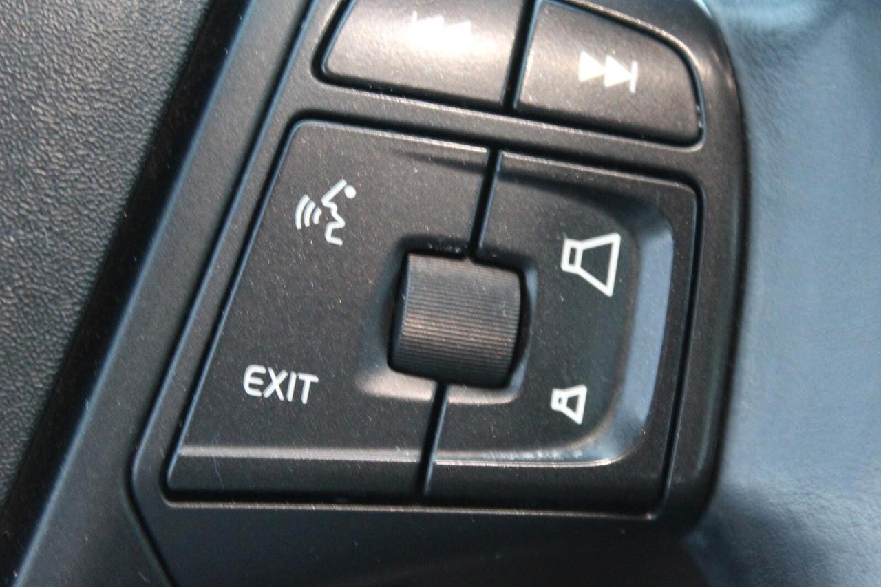 Volvo V40 Cross Country D2 1.6 Powershift Momentum