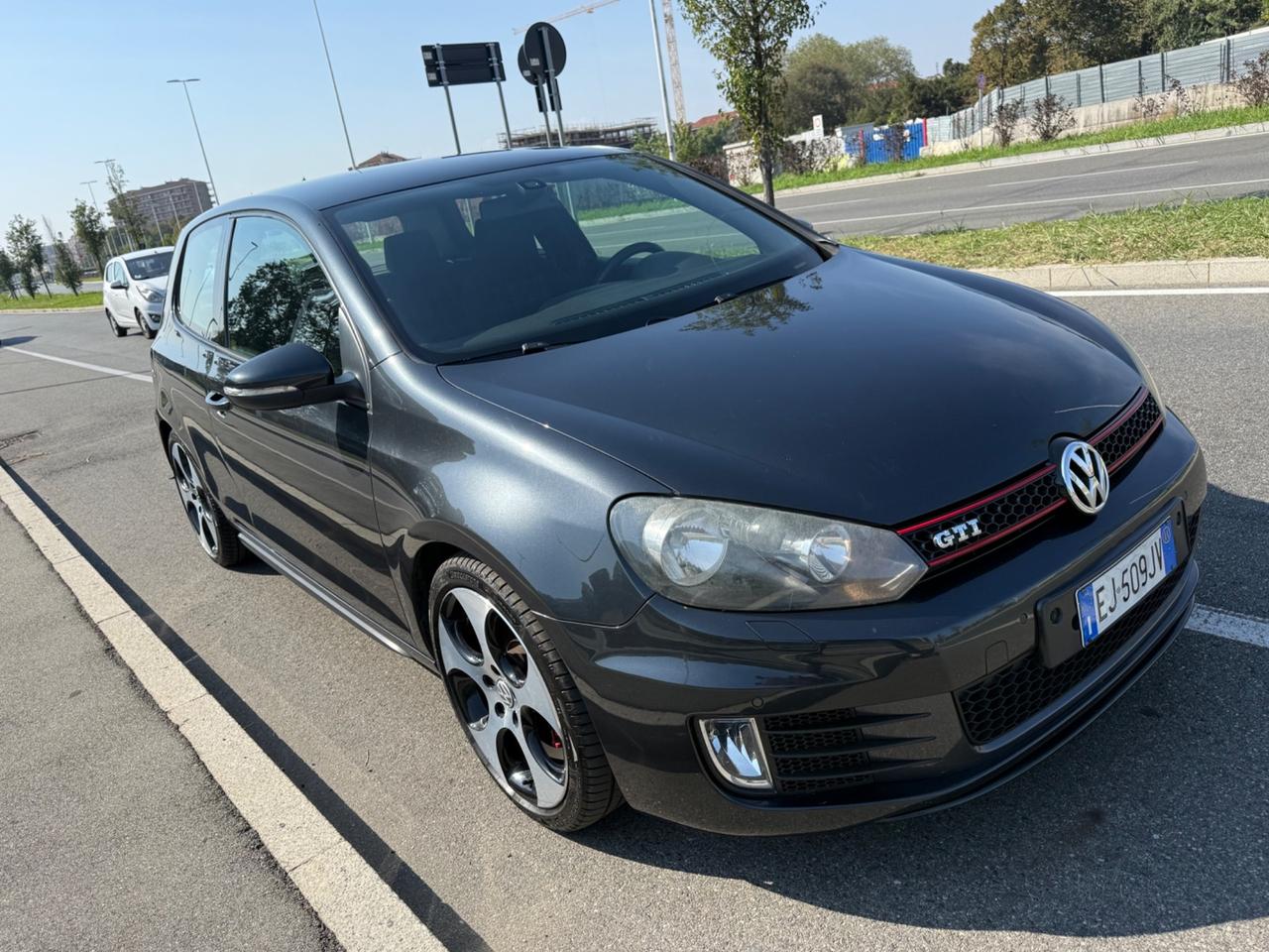 Volkswagen Golf GTI 2.0 TSI 3p.