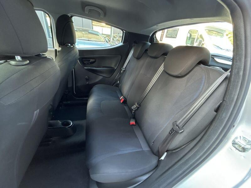 Lancia Ypsilon Ypsilon 1.2 69 CV 5 porte Platinum