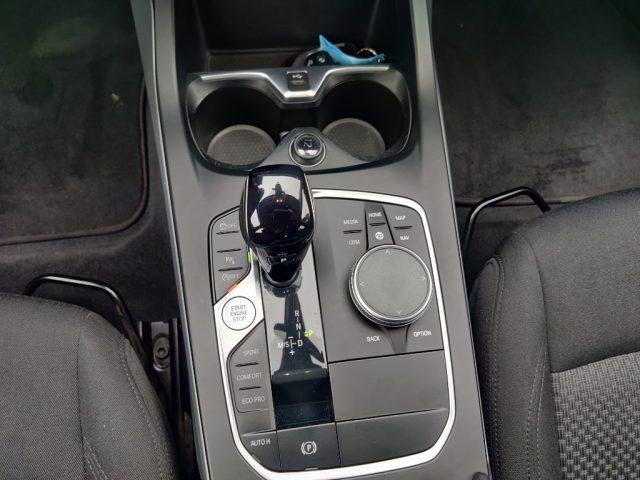 BMW 116 d 5p. Business Advantage