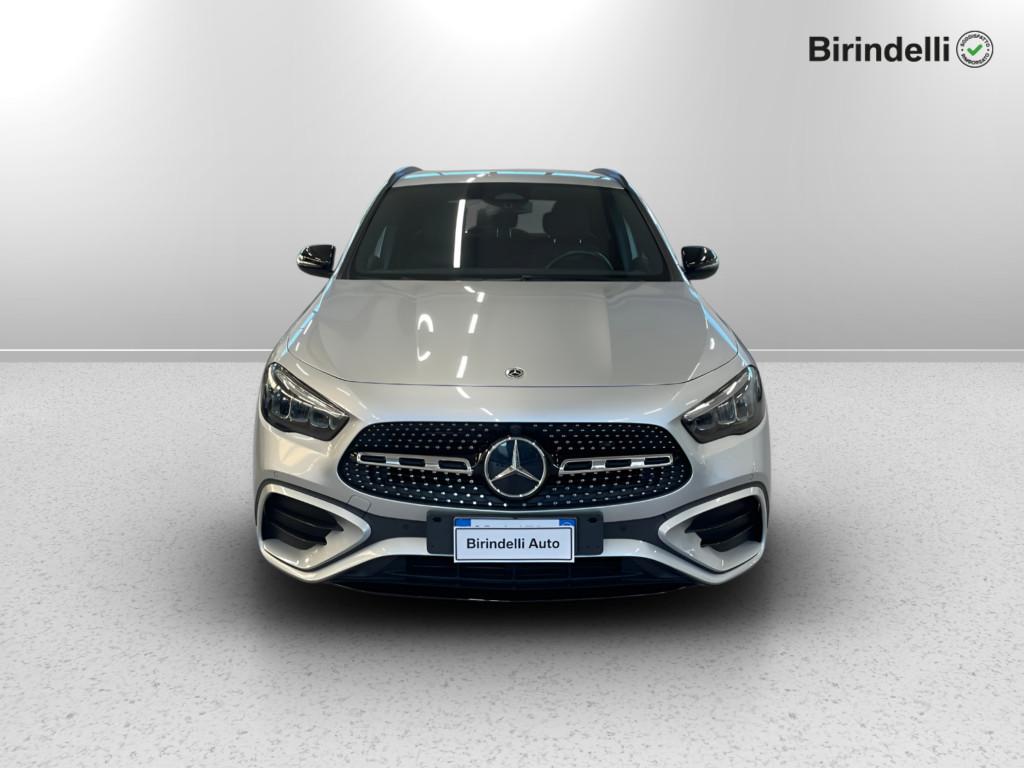 Mercedes-Benz GLA (H247) - GLA 180 d Automatic AMG Line Premium