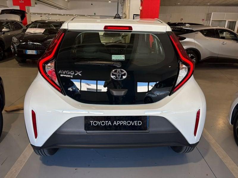 Toyota Aygo X 1.0B (72 CV) Active