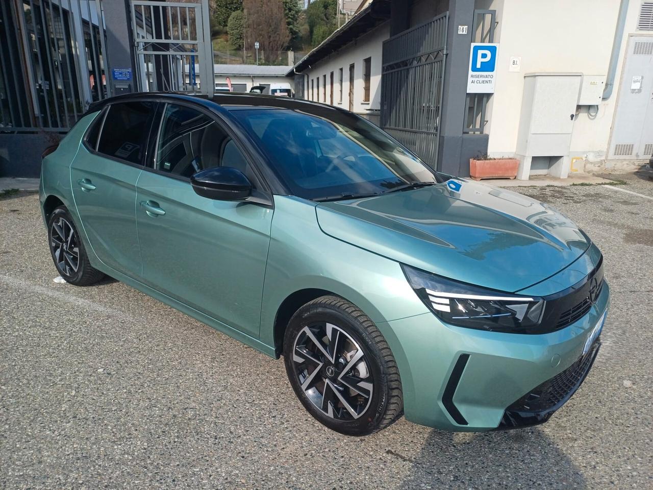 Opel Corsa 1.2 100 CV YES