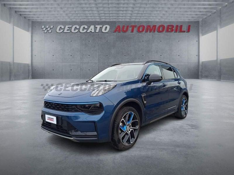 Lynk & Co 01 01 1.5 td phev