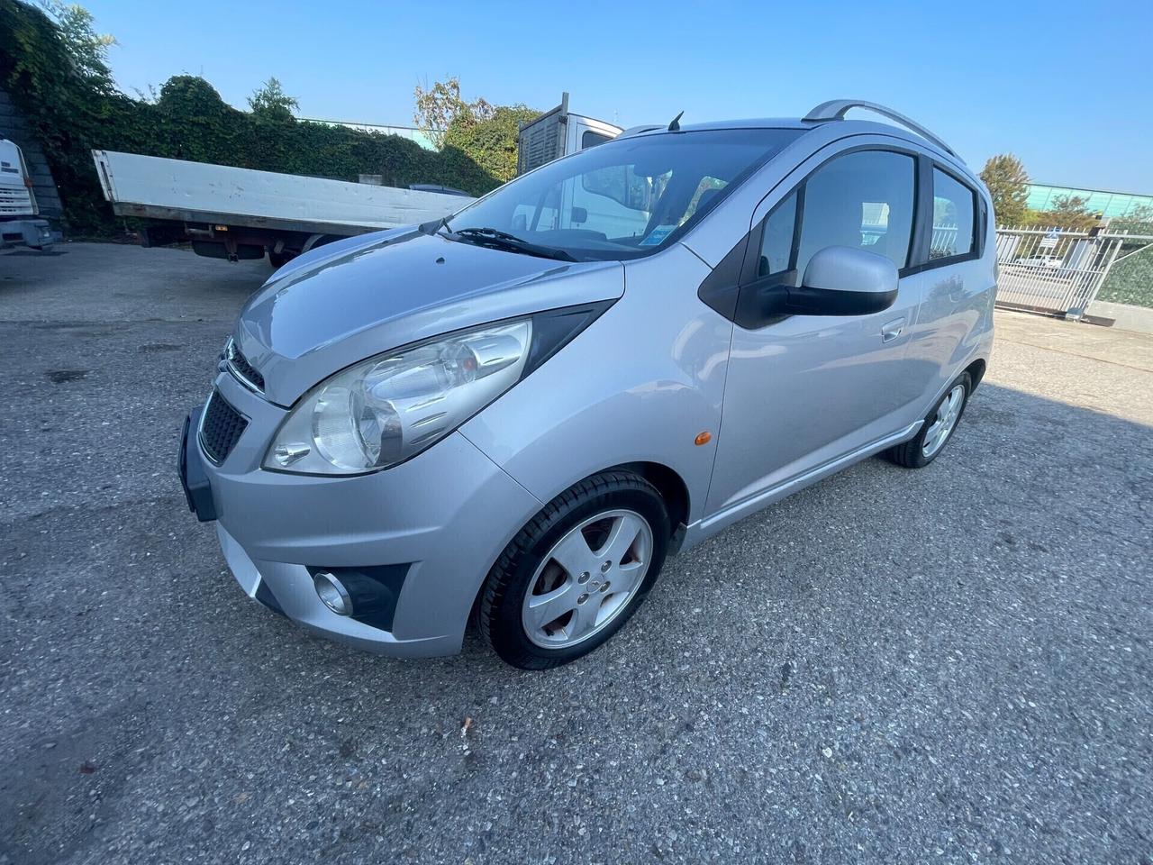 Chevrolet Spark 1.2 LT