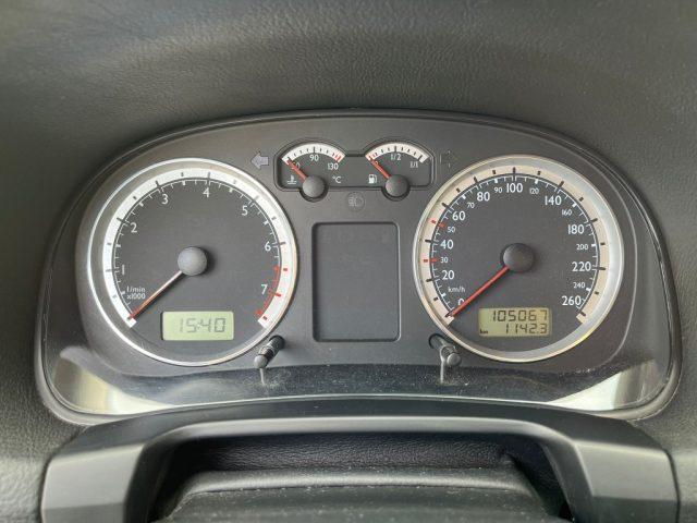 VOLKSWAGEN Golf 1.6 16V cat 5 porte Highline PARI AL NUVO