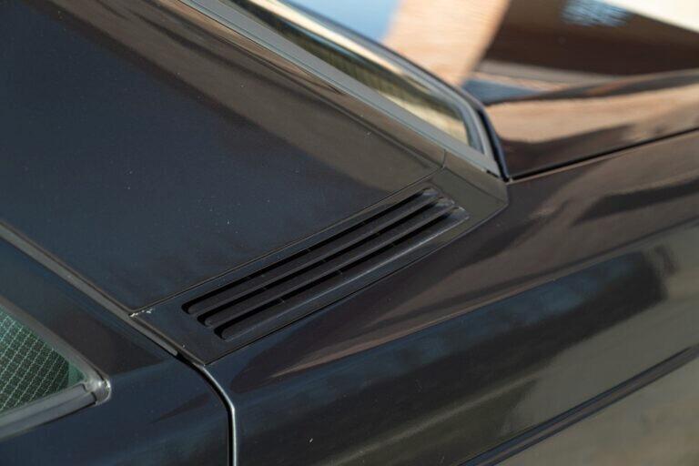 1988 MERCEDES-BENZ 190 E - MER00293