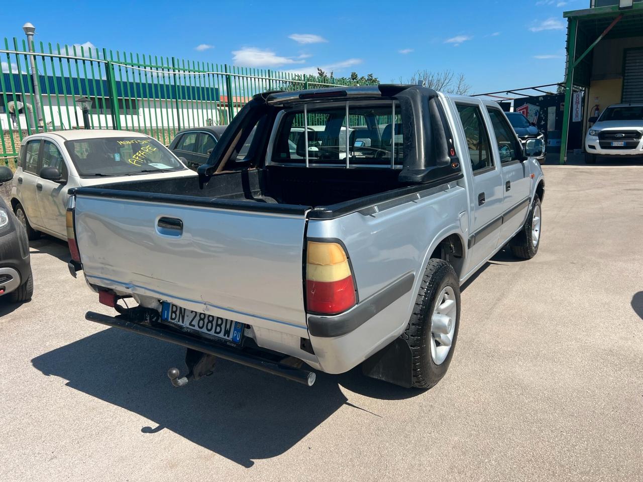 Isuzu Campo/Pick-up Pick-up 3.1 TD 4p. Crew Cab