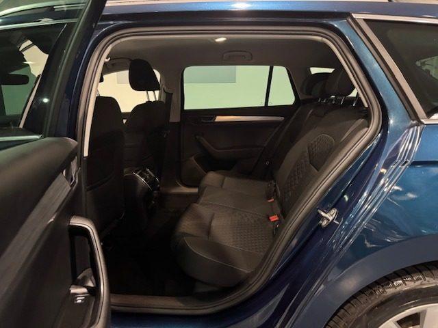 SKODA Superb 2.0 TDI EVO 150 CV SCR DSG Wagon Executive