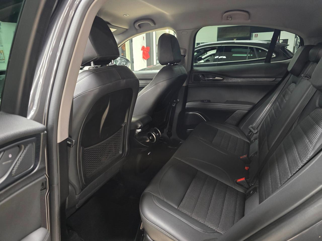 Alfa Romeo Stelvio 2.2 Turbodiesel 210 CV AT8 Q4 Executive