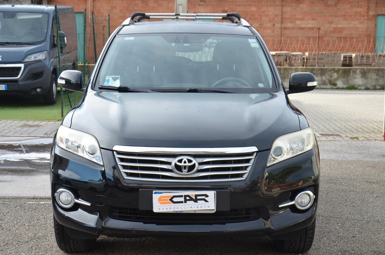 Toyota RAV 4 RAV4 2.2 D-4D 150 CV Lounge