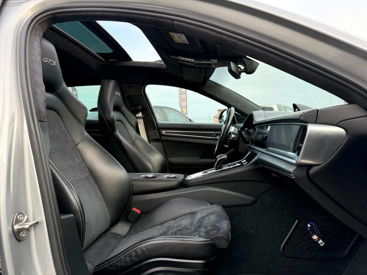 Porsche Panamera 4.0 GTS Sport Turismo