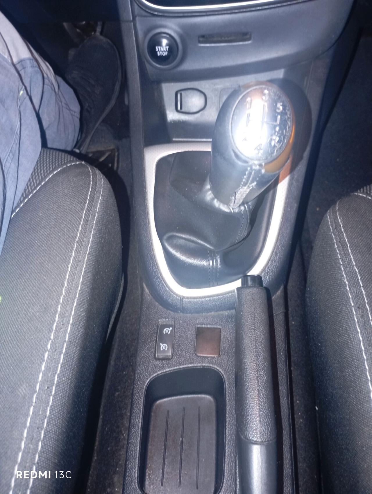 Renault Clio del 2016 EURO 6