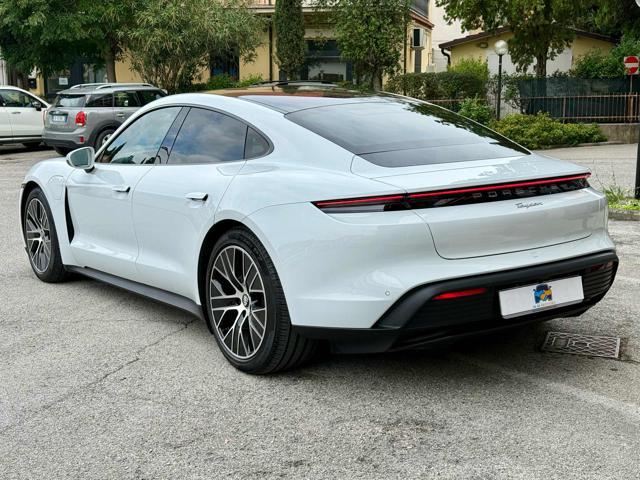 PORSCHE Taycan Taycan