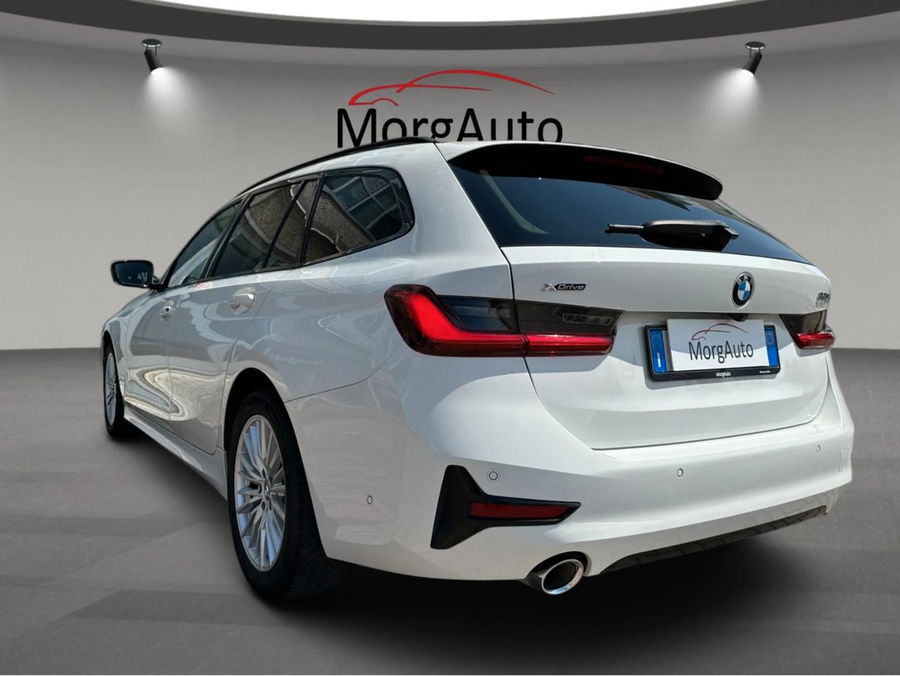 BMW 320d Touring mhev 48V xdrive Sport Automatica