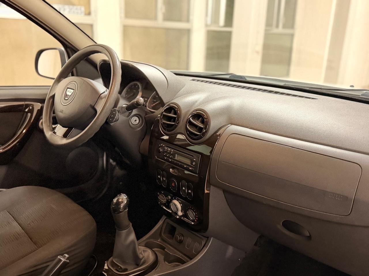 Dacia Duster per export 1.6 110CV 4x2 Lauréate