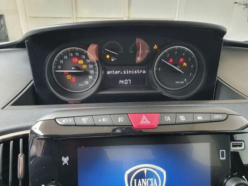 Lancia Ypsilon 1.0 FireFly 5 porte S&S Hybrid Gold TUA DA 129,00 AL MESE