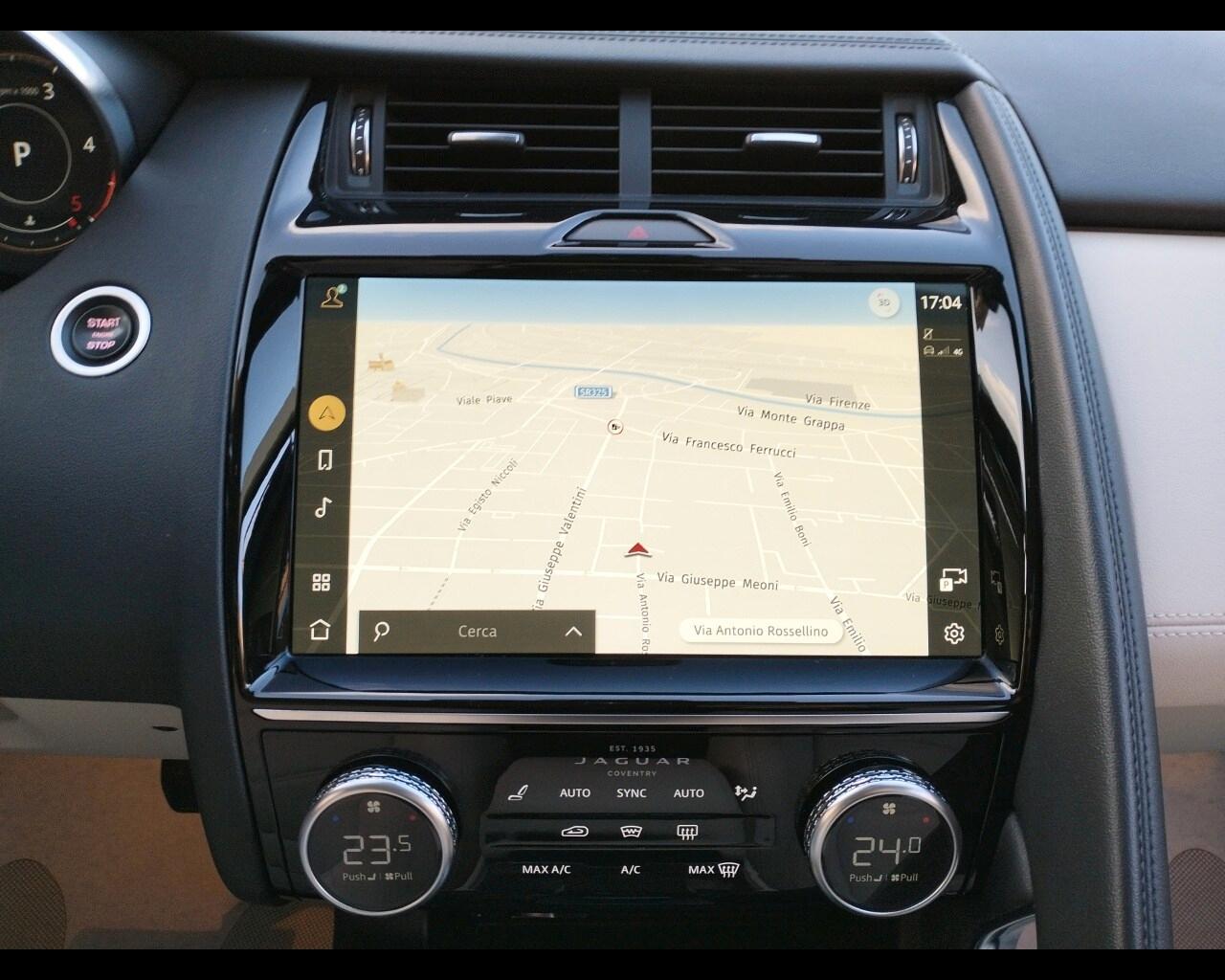 JAGUAR E-Pace (X540) E-Pace 2.0D I4 204 C...