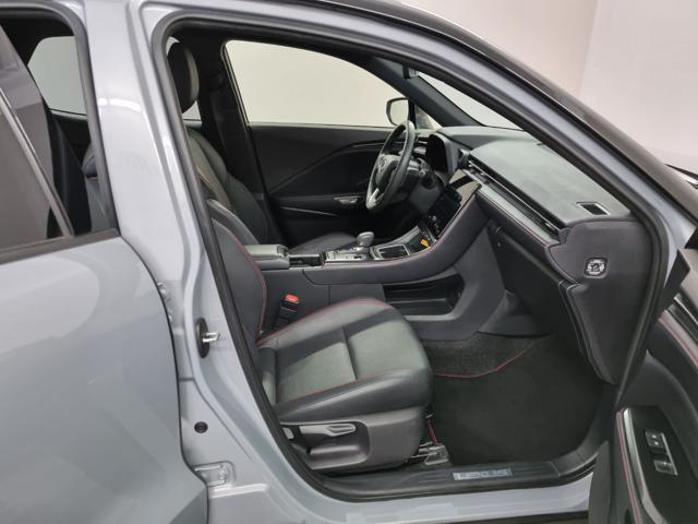 LEXUS LBX Hybrid 4WD Emotion