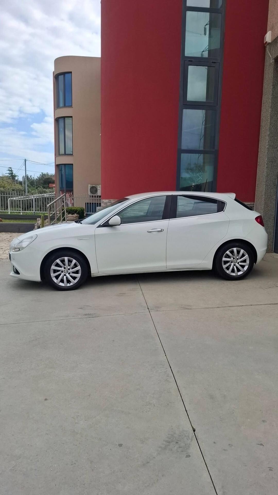 Alfa Romeo Giulietta 1.6