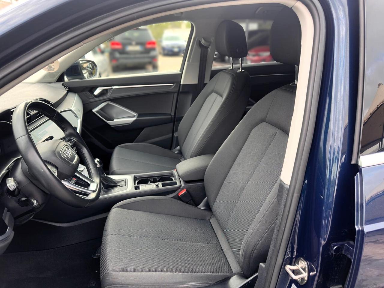 Audi Q3 35 TDI quattro S tronic Design