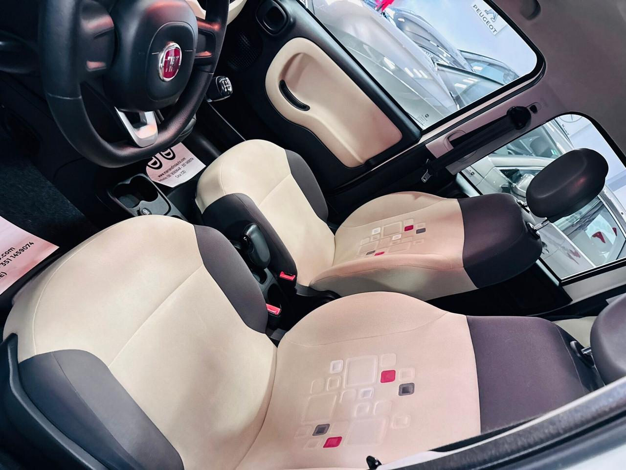 Fiat Panda 0.9 TwinAir Turbo Natural Power Lounge