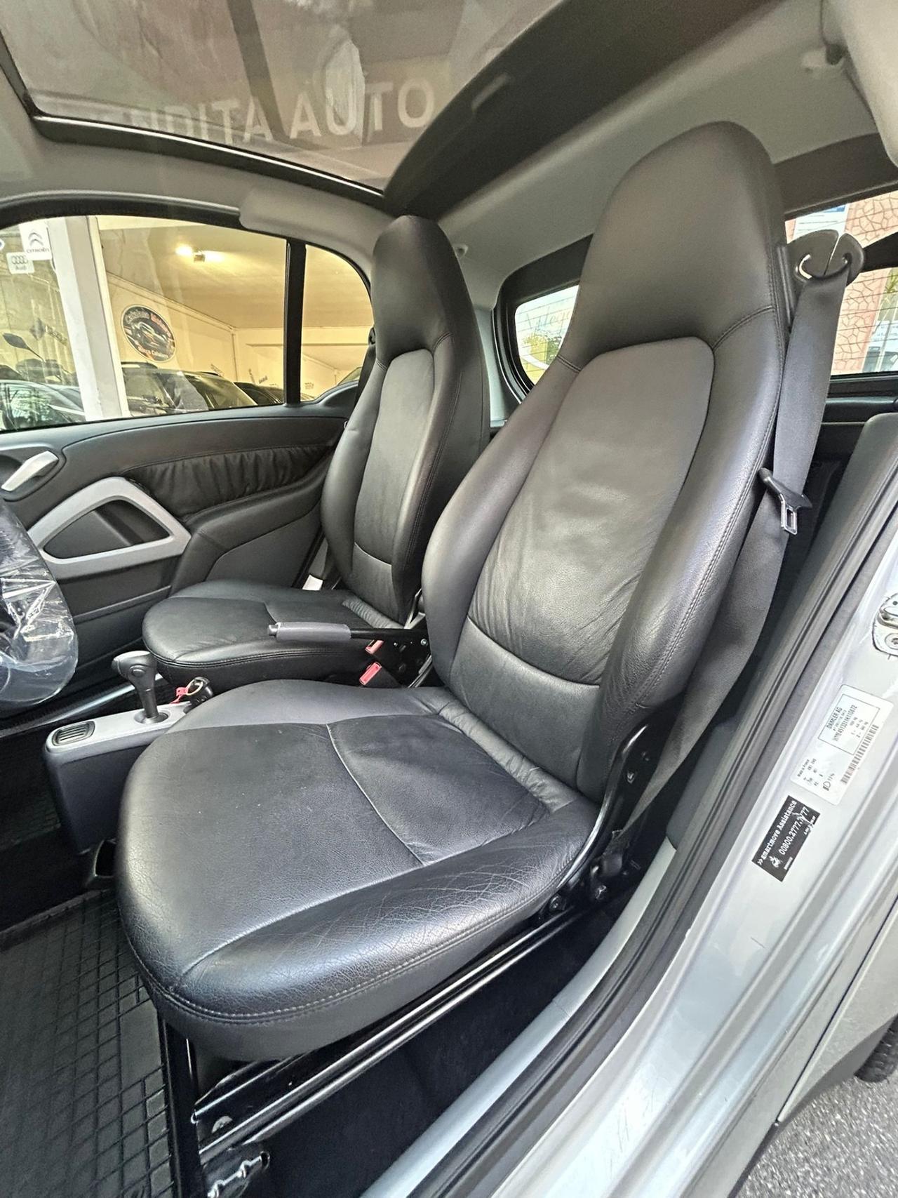 Smart ForTwo 1000 62 kW coupé passion