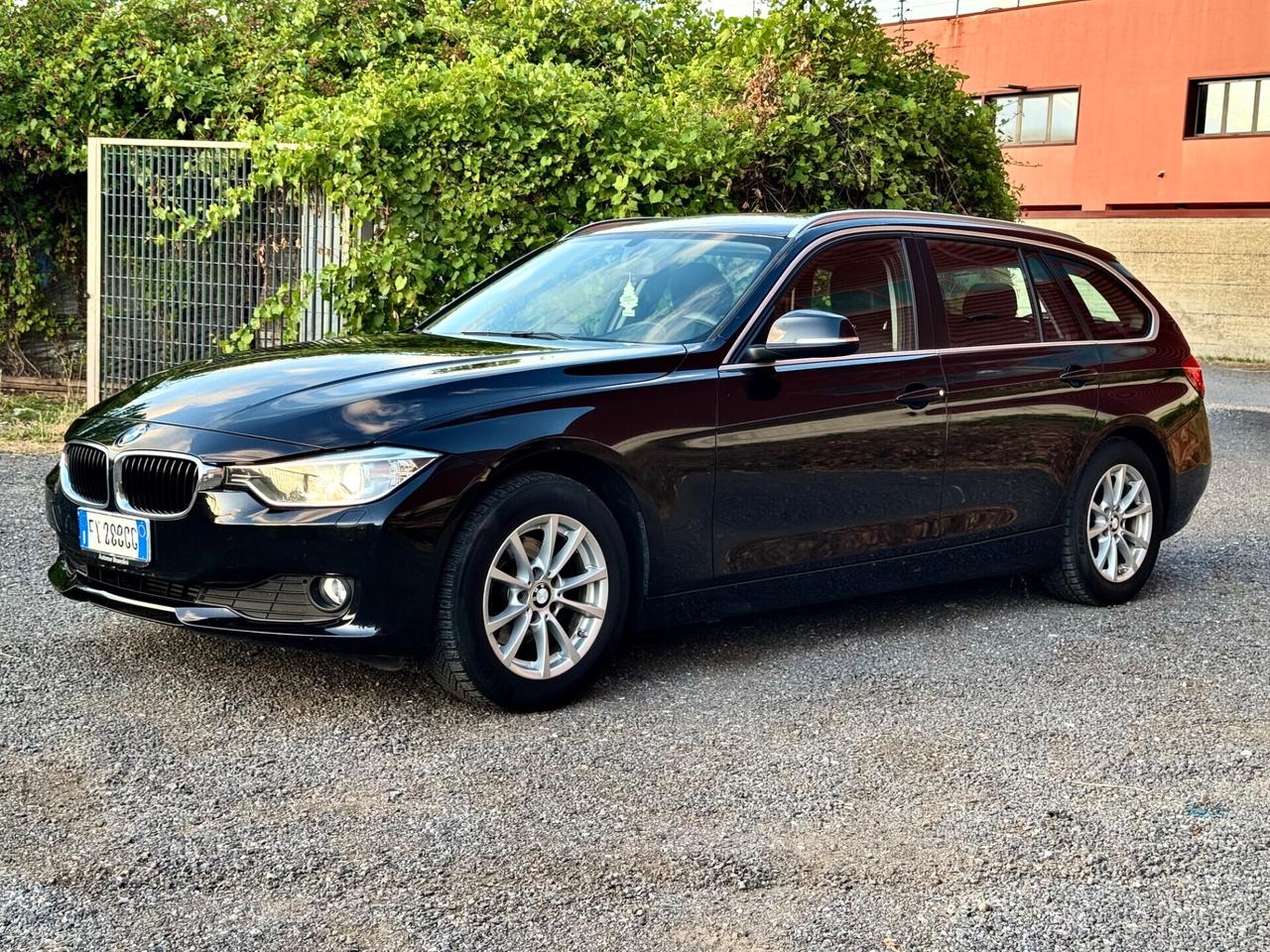 Bmw 316d Touring 2.0 116cv Neopatentati 2015