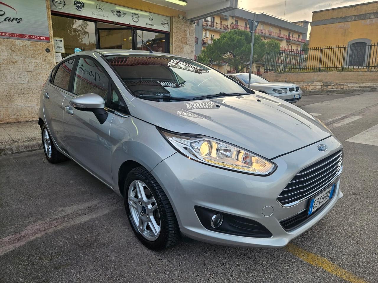 Ford Fiesta 5p. 1.4 BENZ/GPL Titanium 95cv