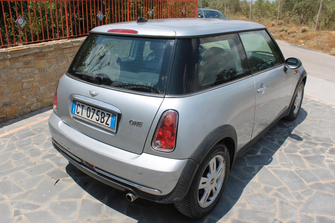 Mini 1.6 16V One