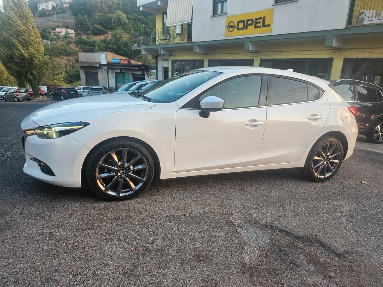 Mazda 3 Mazda3 1.5 Skyactiv-D Exceed