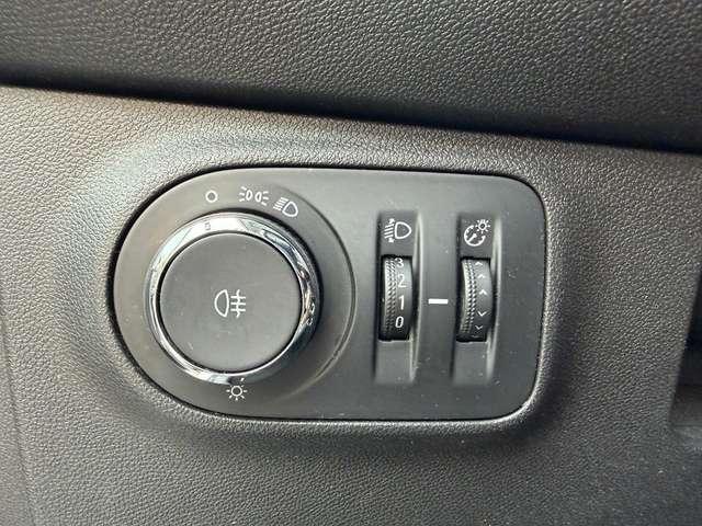 Opel Adam 1.4 87 CV GPL Tech Unlimited