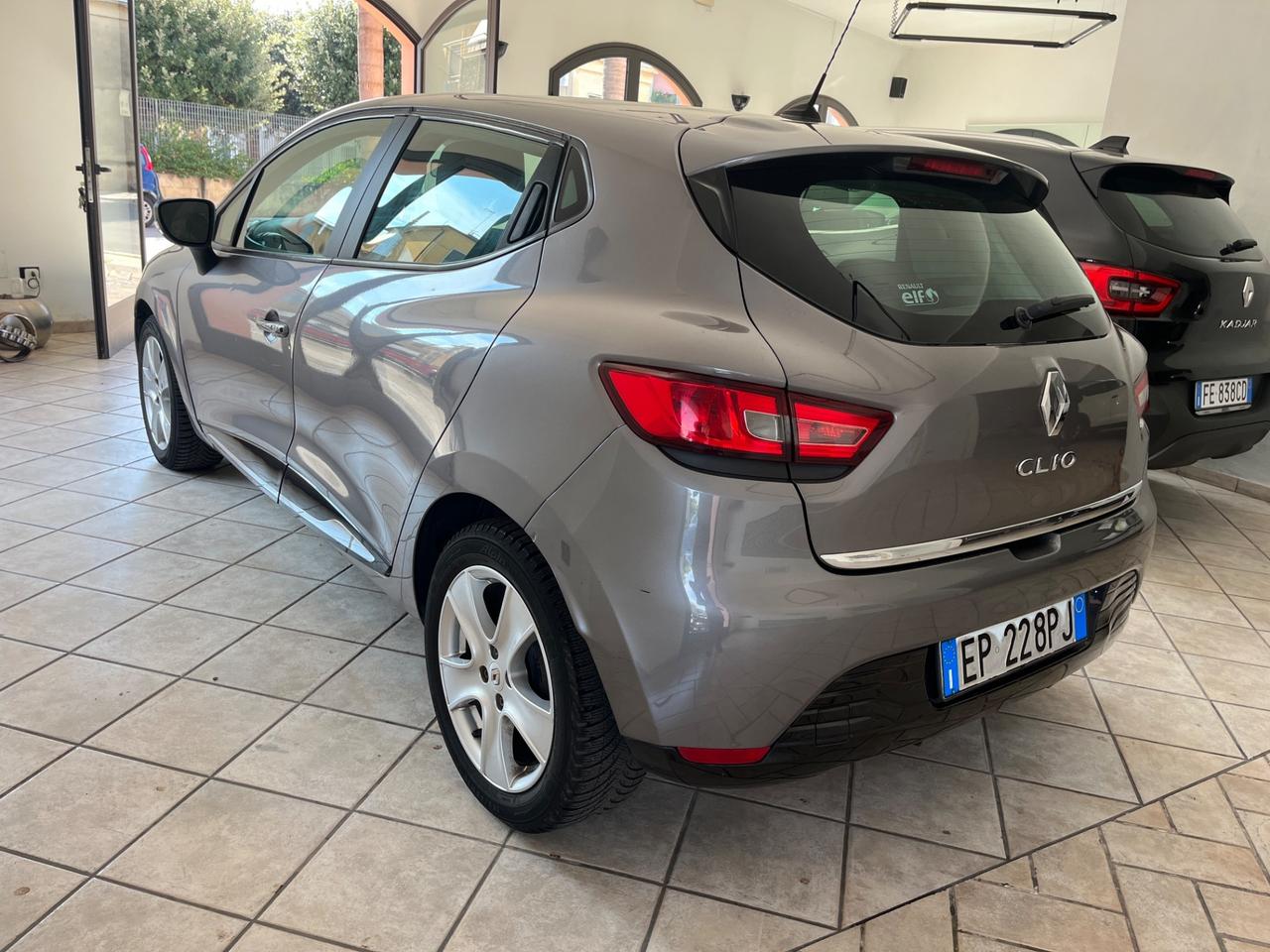 Renault Clio 1.2 16V 5 porte Dynamique