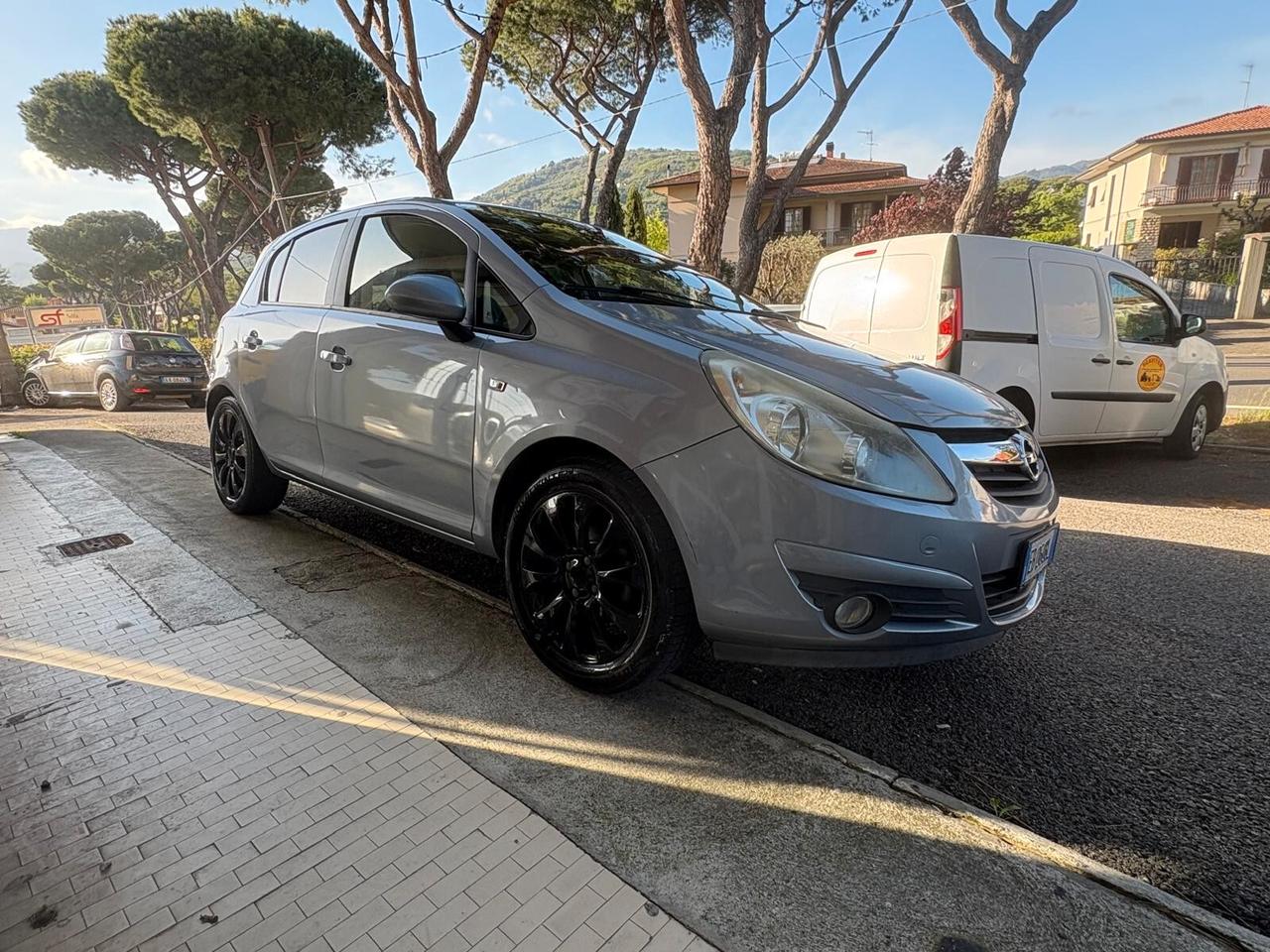 Opel Corsa 1.2 GPL 12 MESI DI GARANZIA COMPLETA!!!!
