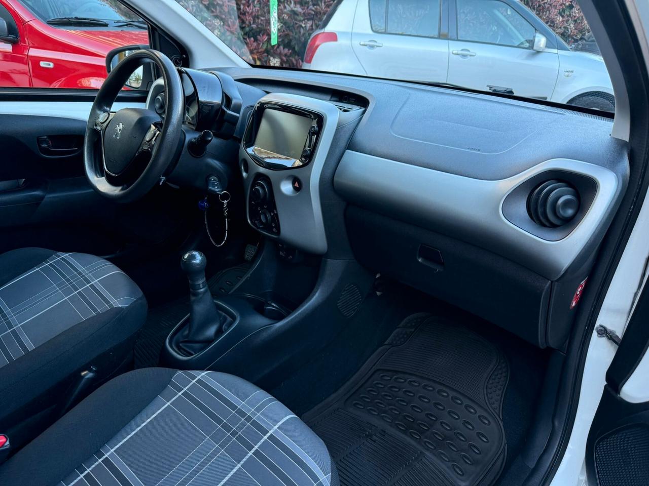 Peugeot 108 PureTech 82 5 porte Collection TOP!