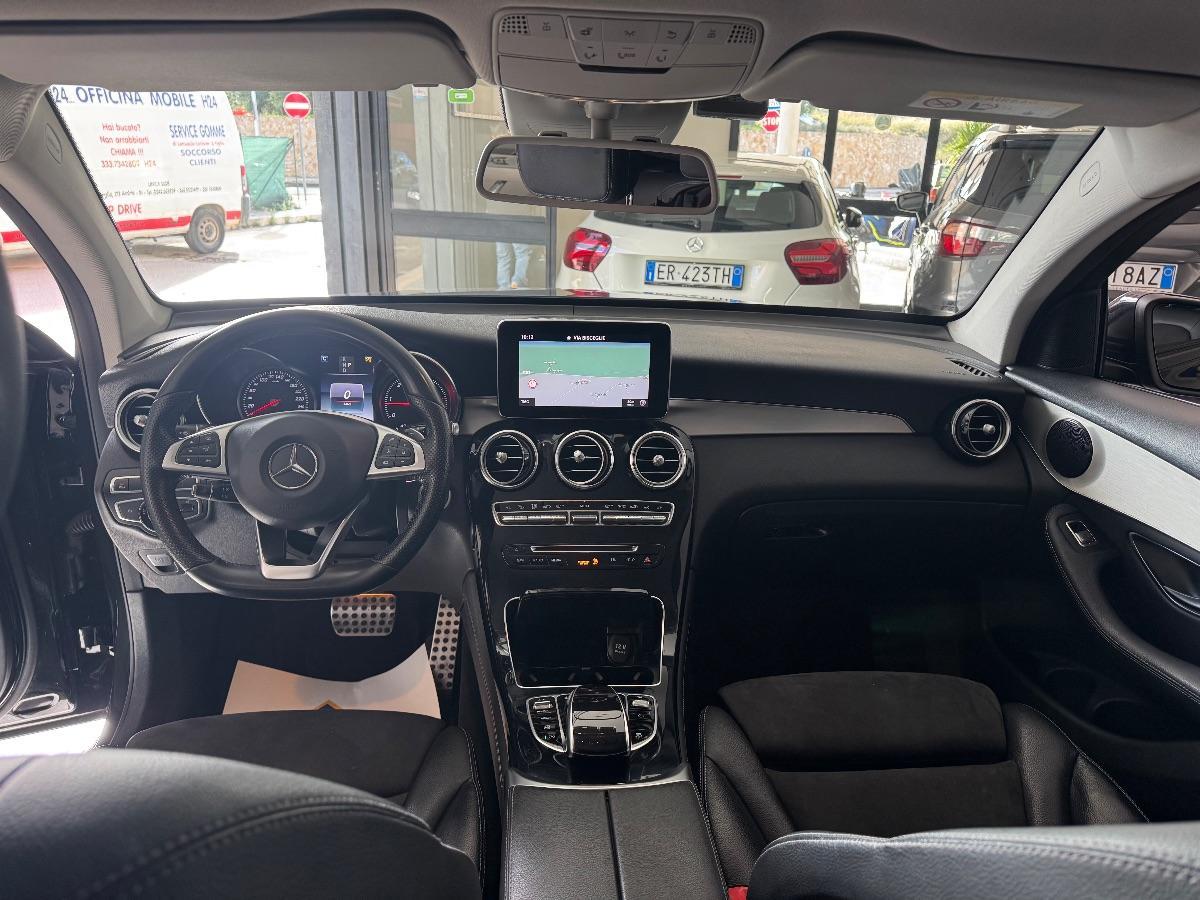 MERCEDES GLC coupé 220 d 4Matic Coupé Premium LED/ RETROCAMERA