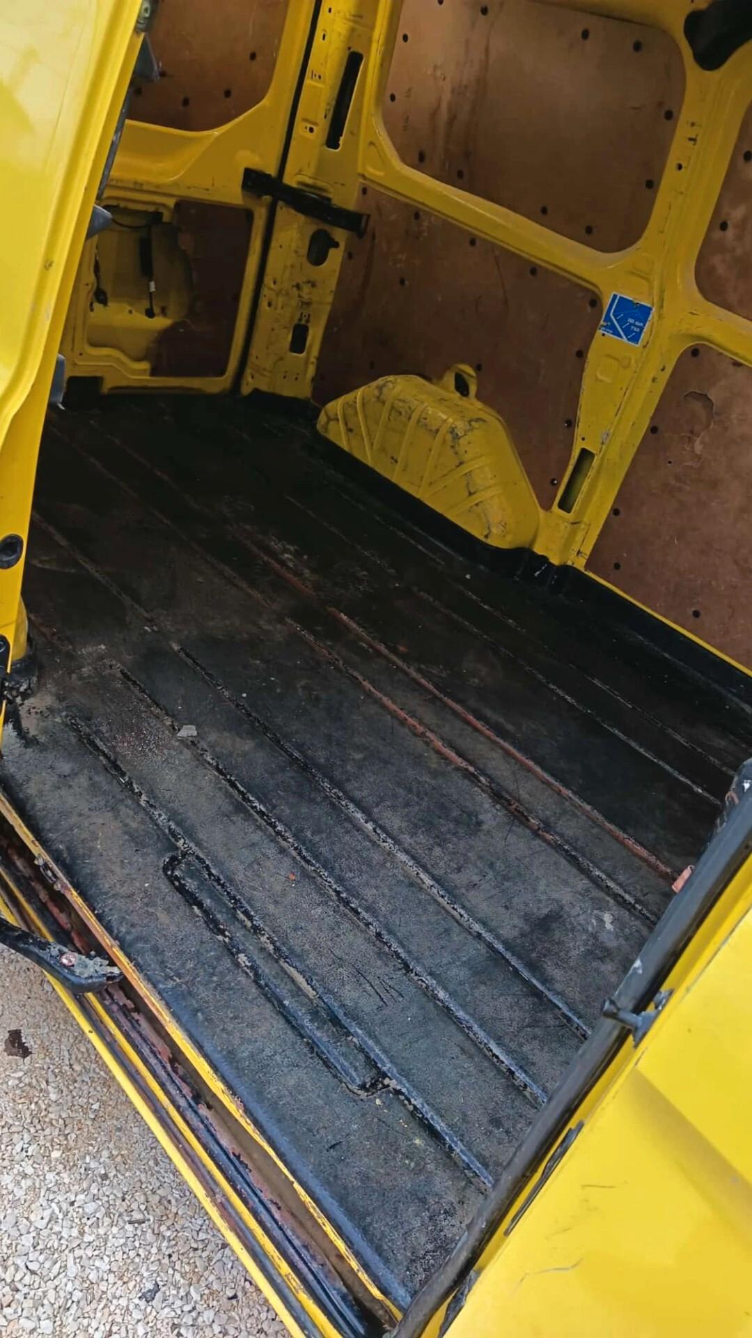 Ford Transit Custom 280 2.0 TDCi 130 PC Furgone Trend