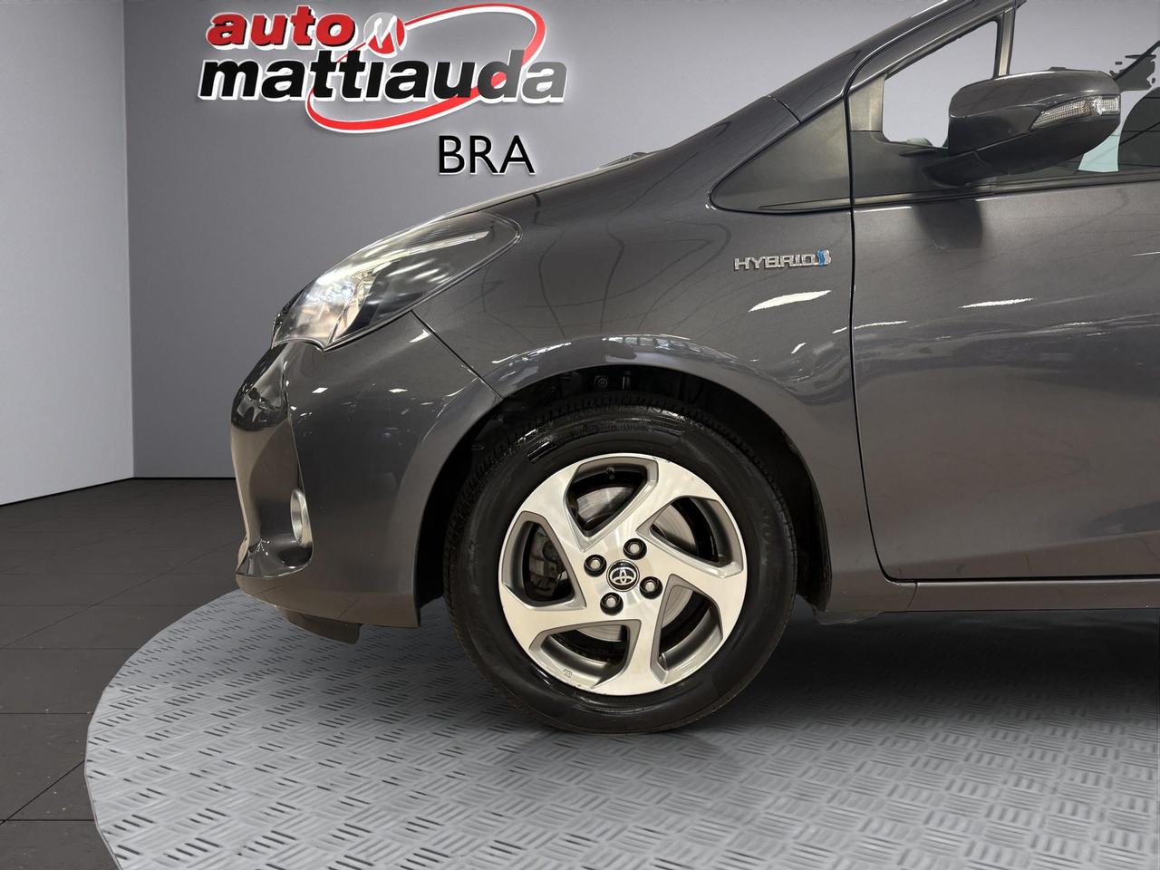 Toyota Yaris 5p 1.5h Active my16